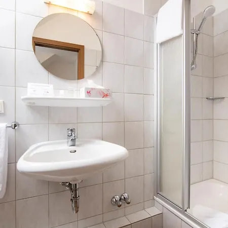Zur Traube Hotel