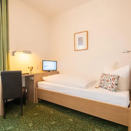 Zur Traube Hotel