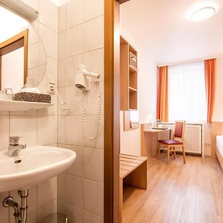 Zur Traube Hotel Velbert